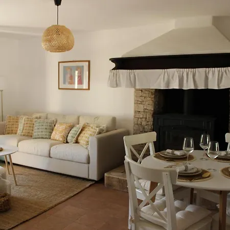 Tara Holiday home *