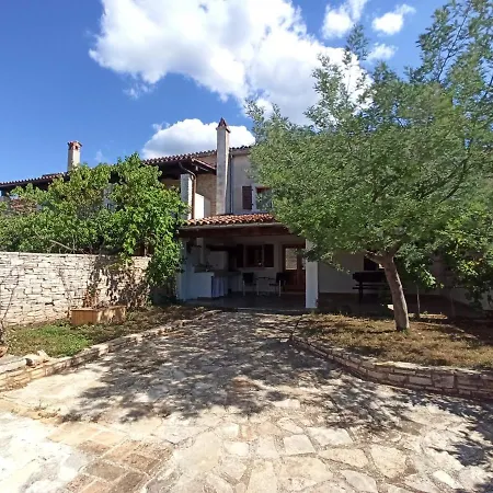 Tara Holiday home